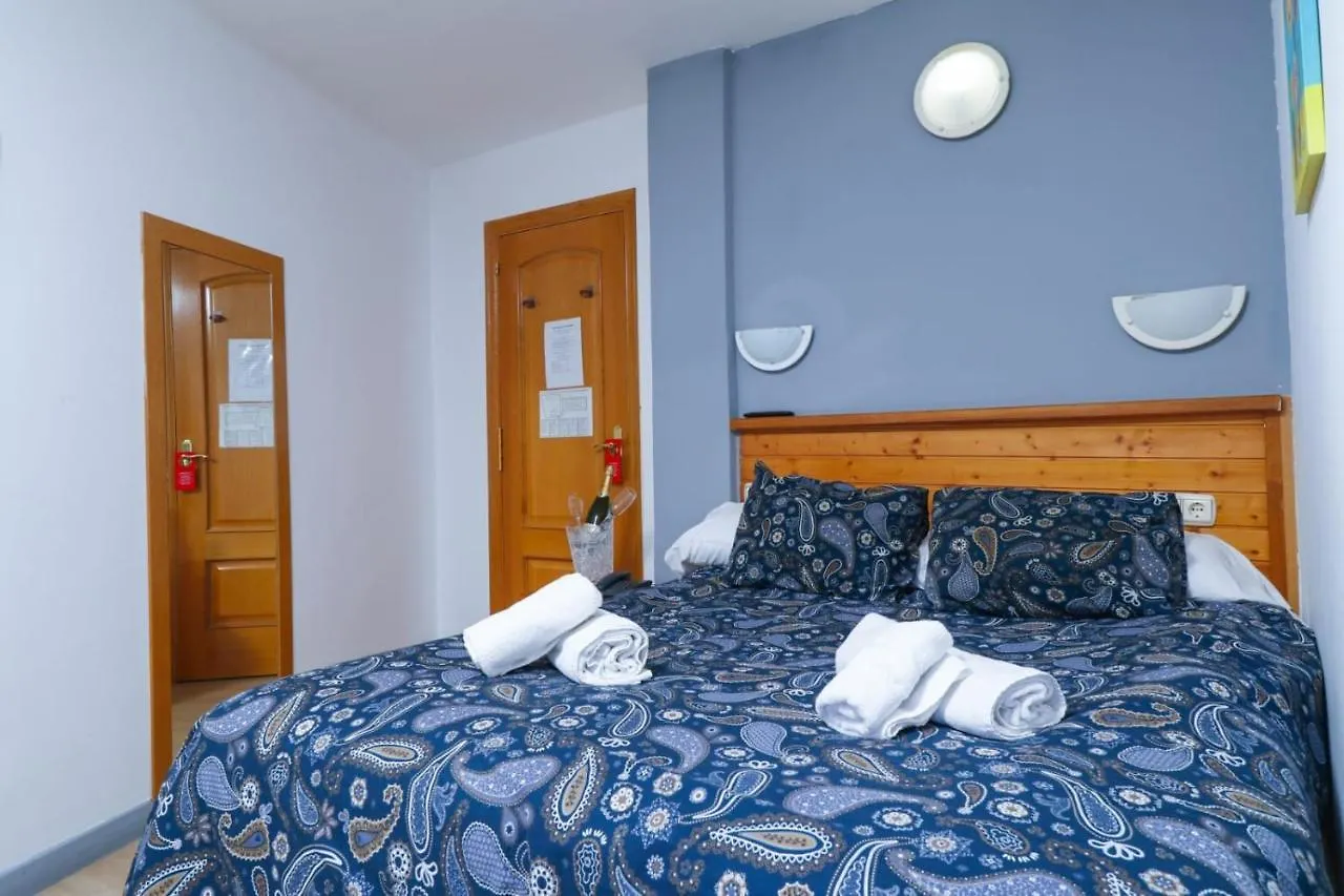 Hotel Merino Pas De La Casa 2*,  Andorra